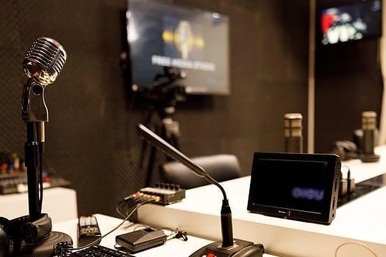 Lieux événementiels, SHOWROOM PARIS / SAINT DENIS