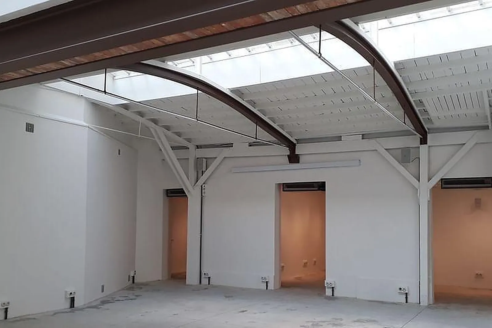 Lieux événementiels, SHOWROOM - CANAL SAINT MARTIN