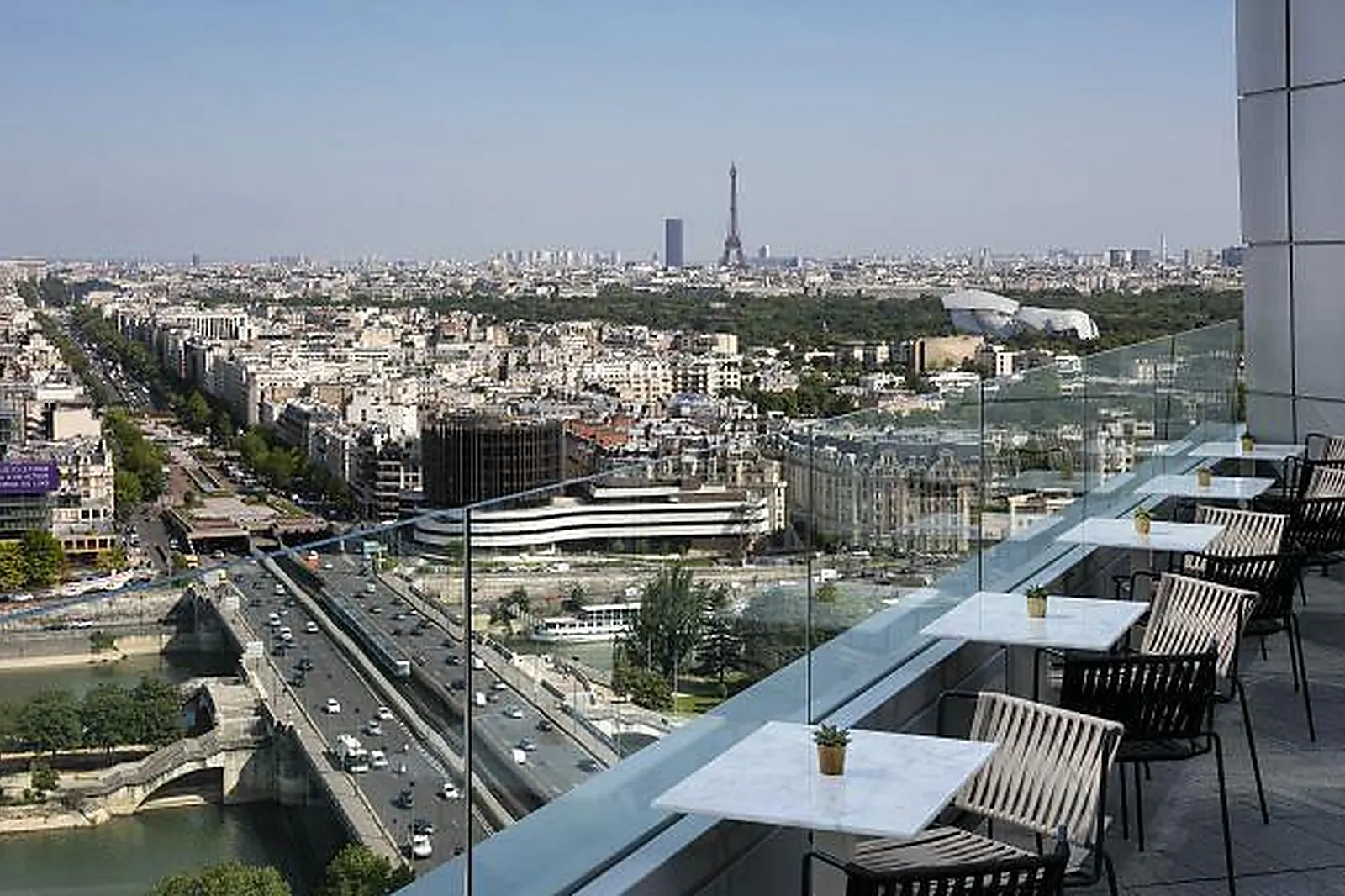 Lieux événementiels, SKYLINE PARIS LOUNGE & BAR