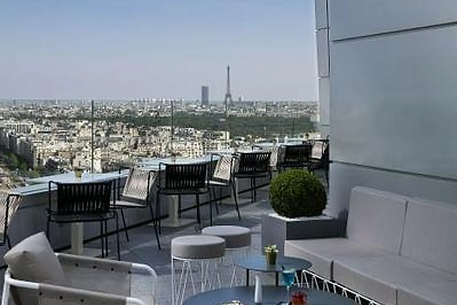 Lieux événementiels, SKYLINE PARIS LOUNGE & BAR