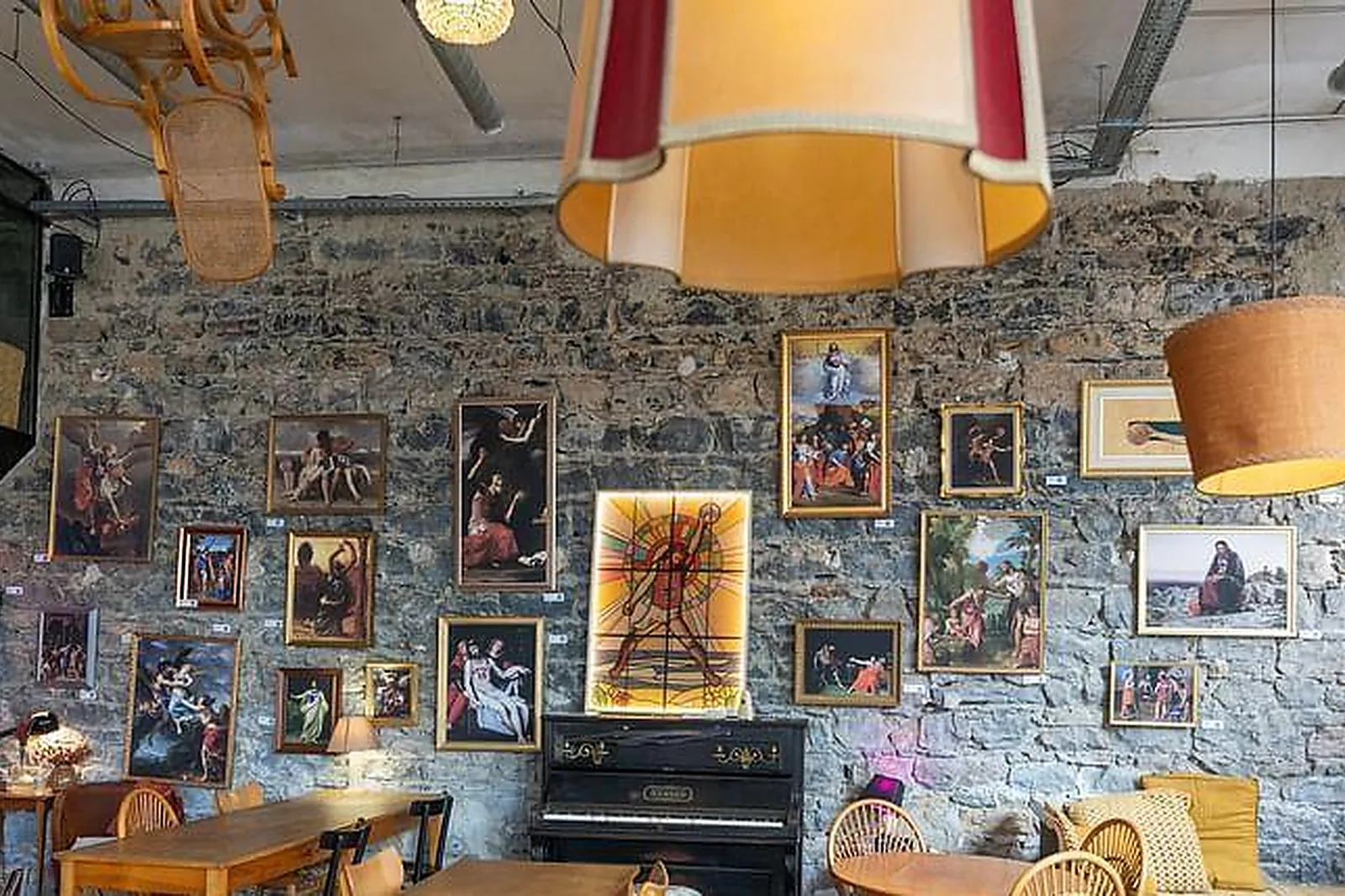 Lieux événementiels, SOFFFA LYON 7 - FORMAT PRIVATISATION LIEU COMPLET