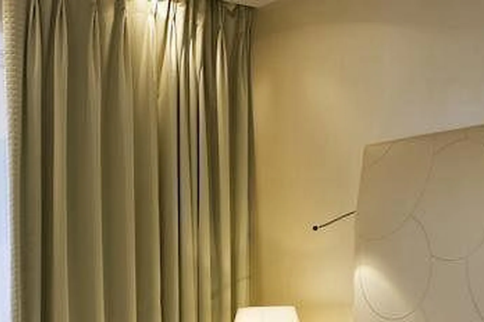 Lieux événementiels, BUREAUX AND CO - LE CALYPSO