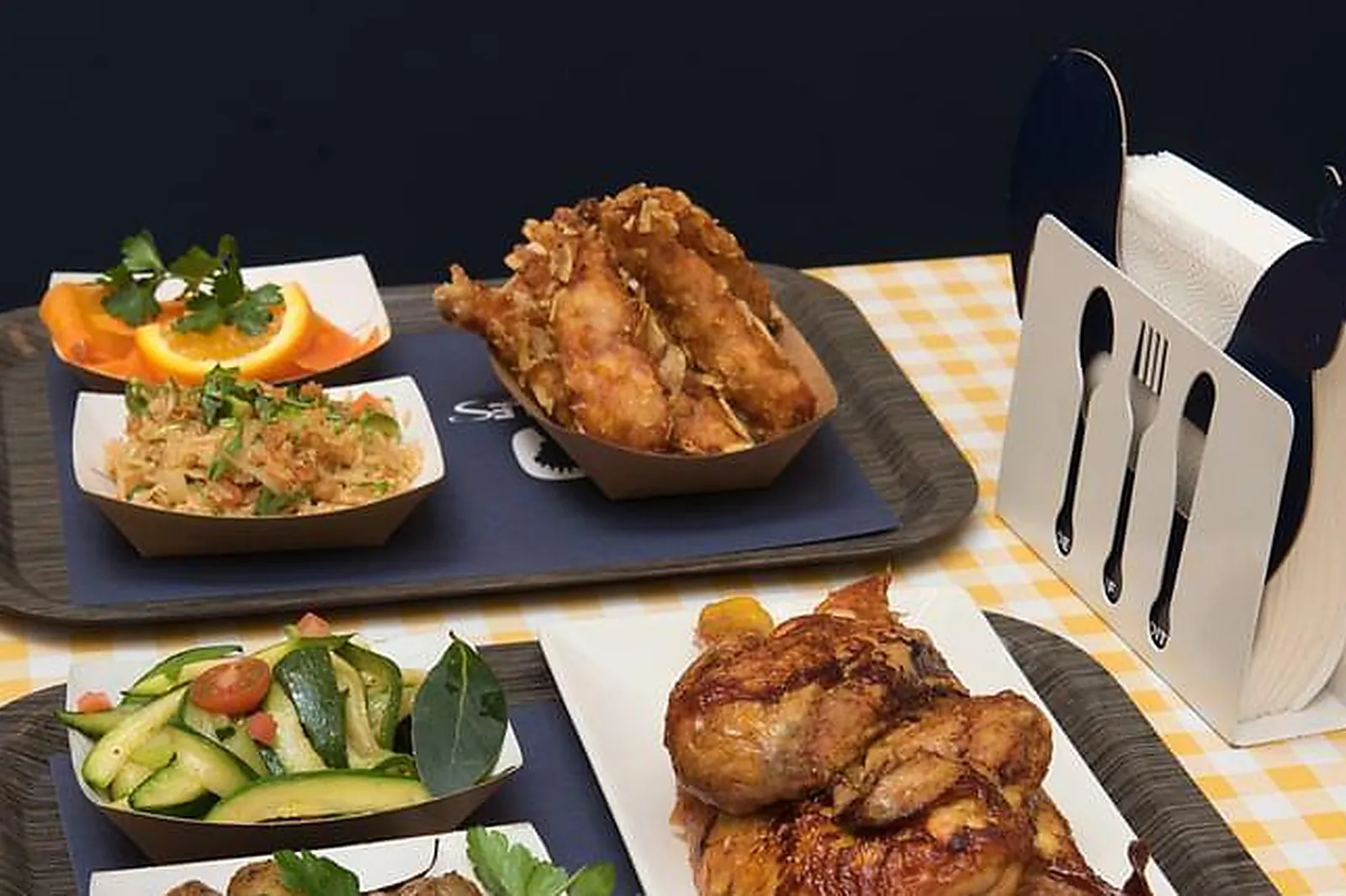 Lieux événementiels, SOLYLES***