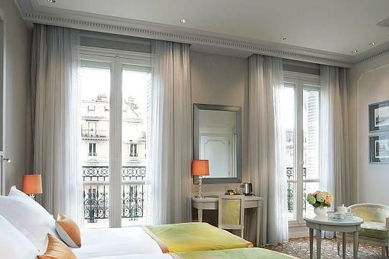 Lieux événementiels, SPLENDID ETOILE ****