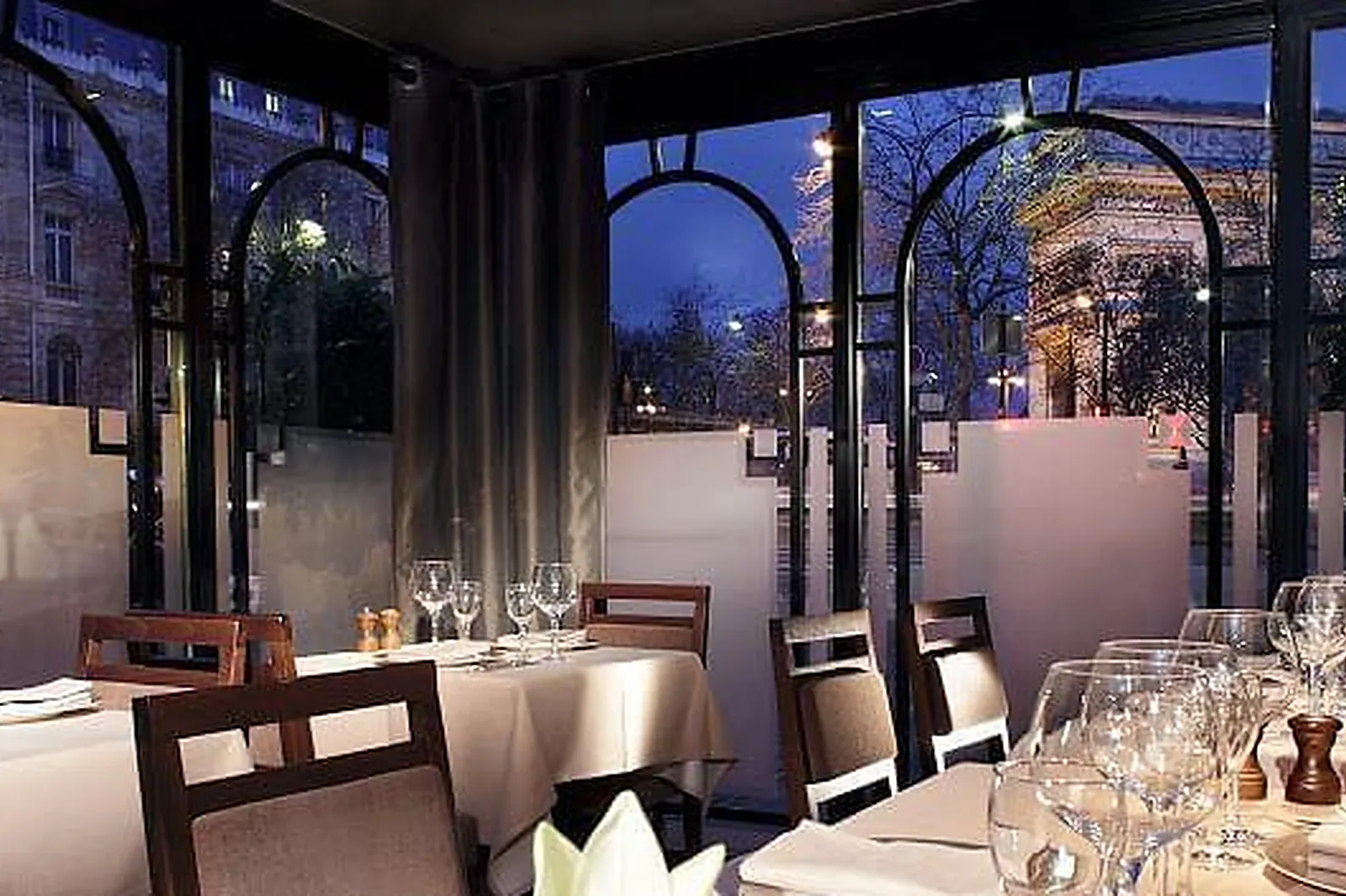 Lieux événementiels, SPLENDID ETOILE ****