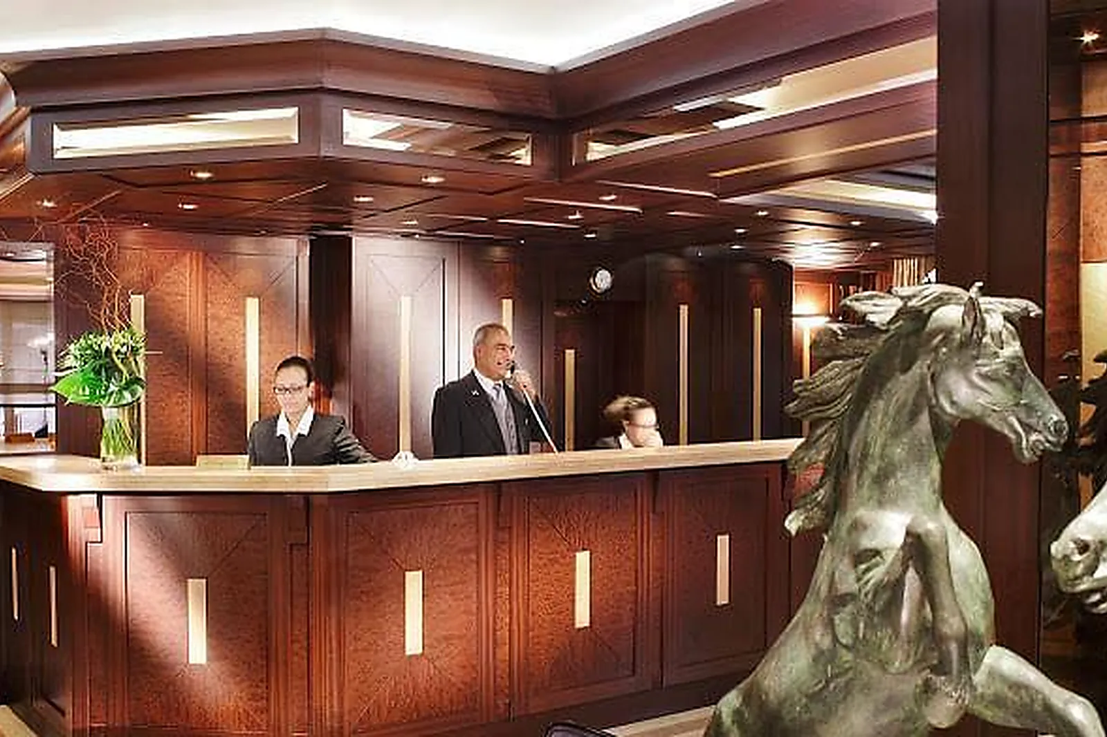 Lieux événementiels, SPLENDID ETOILE ****