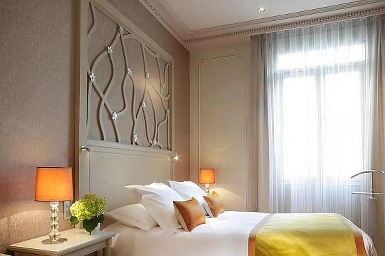 Lieux événementiels, SPLENDID ETOILE ****