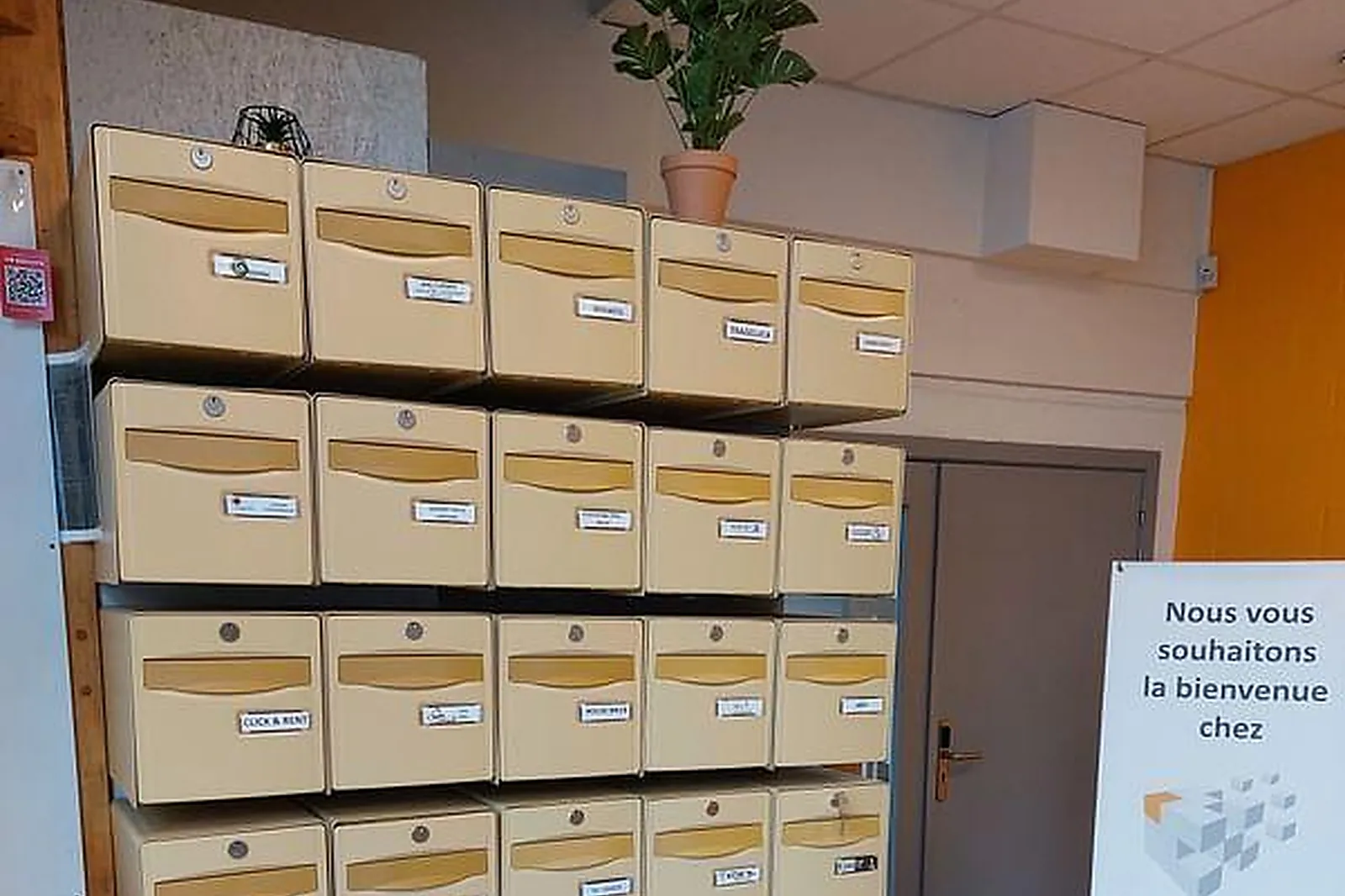 Lieux événementiels, SPRING BOX CENTRE D'AFFAIRES