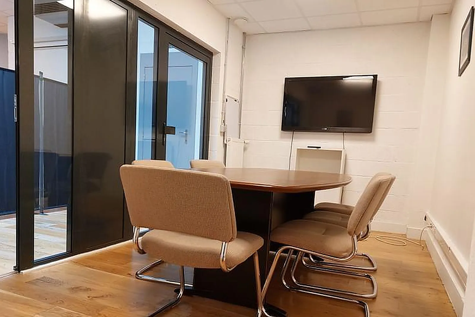 Lieux événementiels, SPRING BOX CENTRE D'AFFAIRES