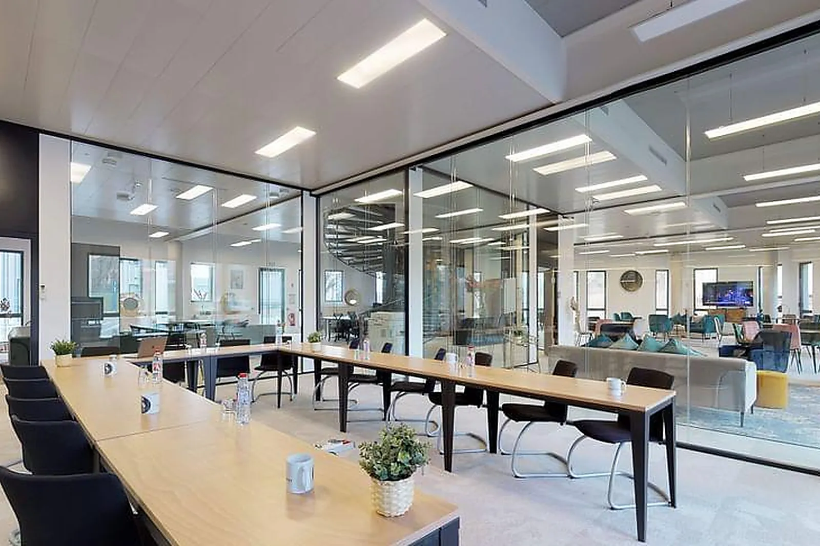 Lieux événementiels, STARTWAY LIMONEST - LINUX