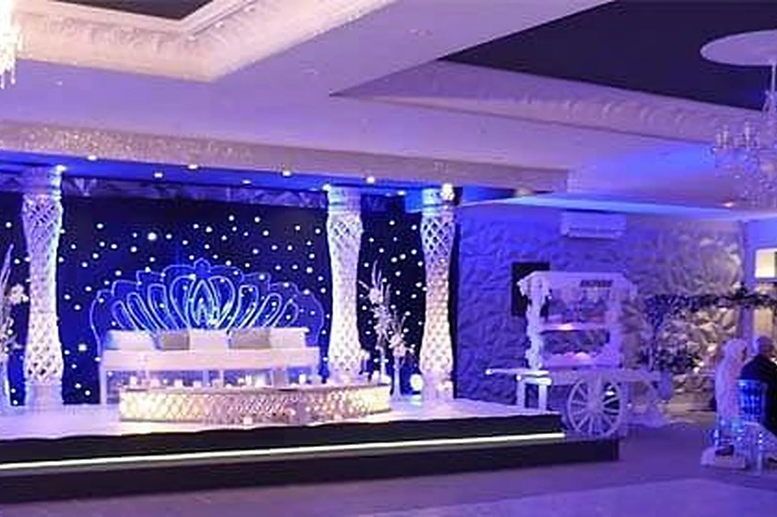 Lieux événementiels, STRASS RECEPTION