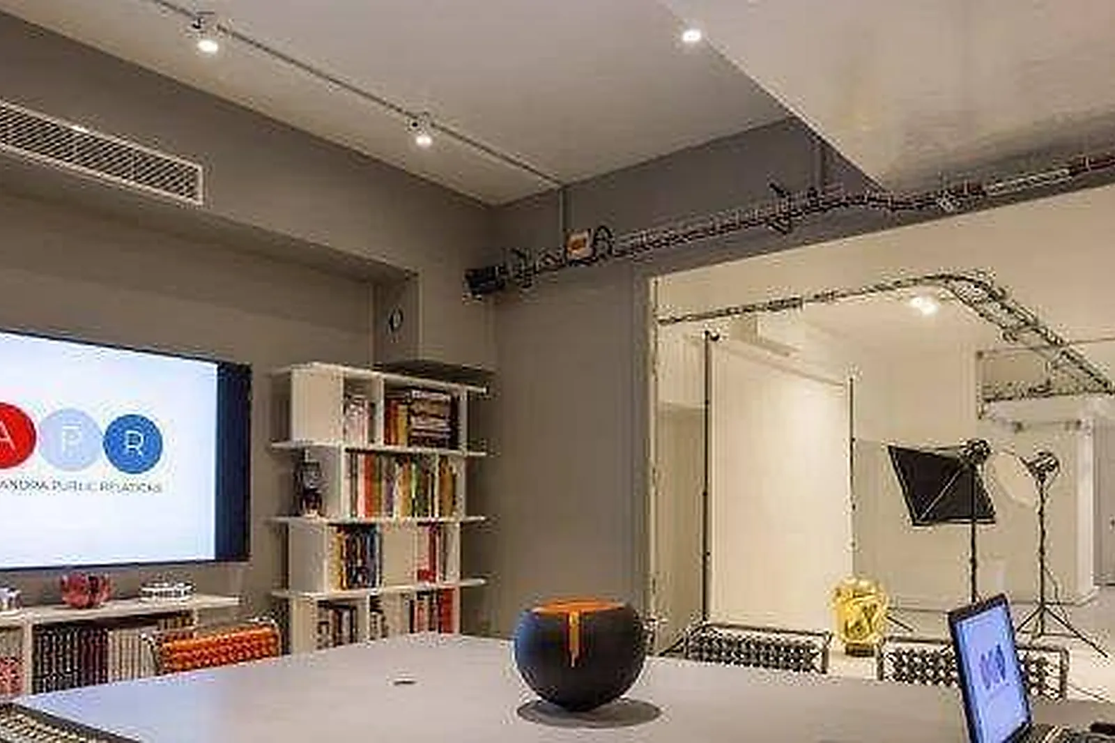 Lieux événementiels, STUDIO APR 1