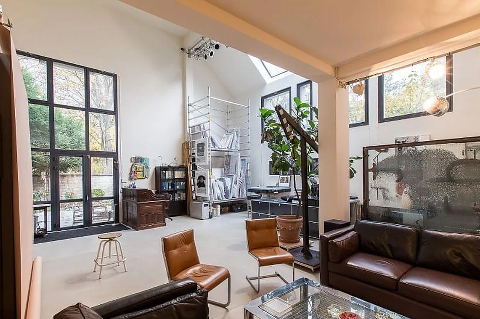 Lieux événementiels, STUDIO AJER