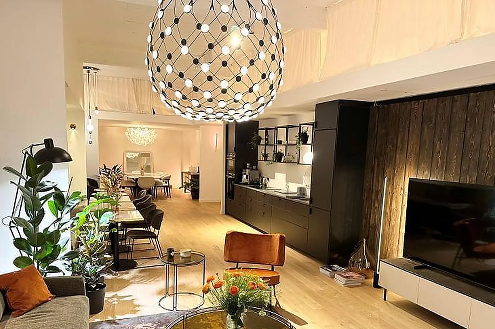 Lieux événementiels, STUDIO INEX