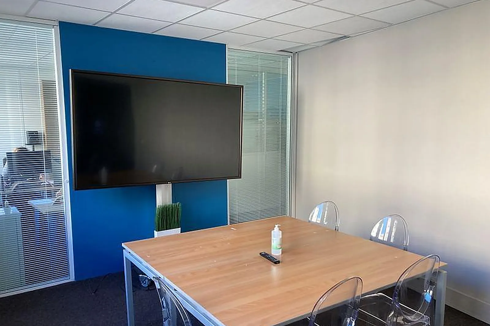 Lieux événementiels, STUDIO REMOTE MEETING