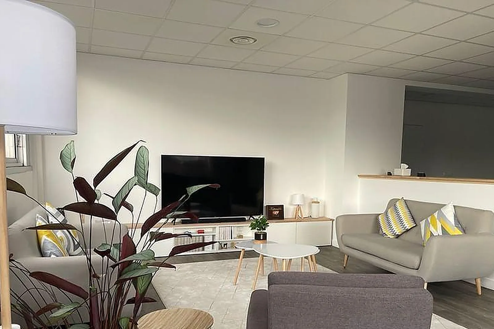 Lieux événementiels, STUDIO - EVÈNEMENT SOE