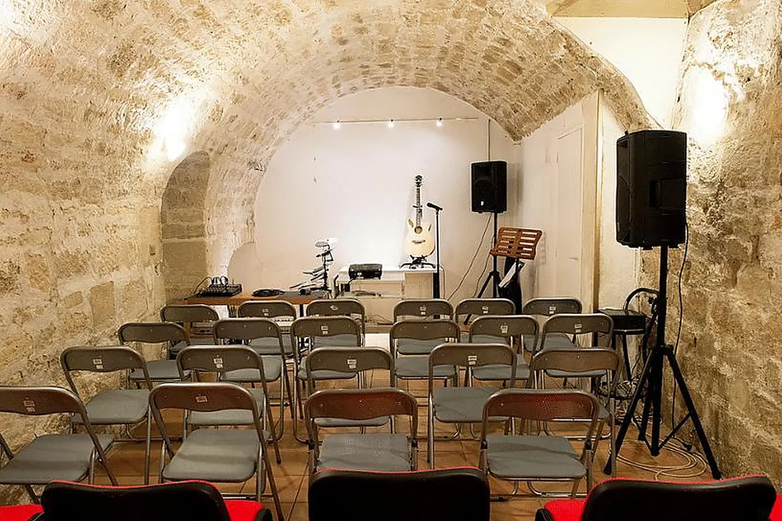 Lieux événementiels, STUDIO AUSTREALES