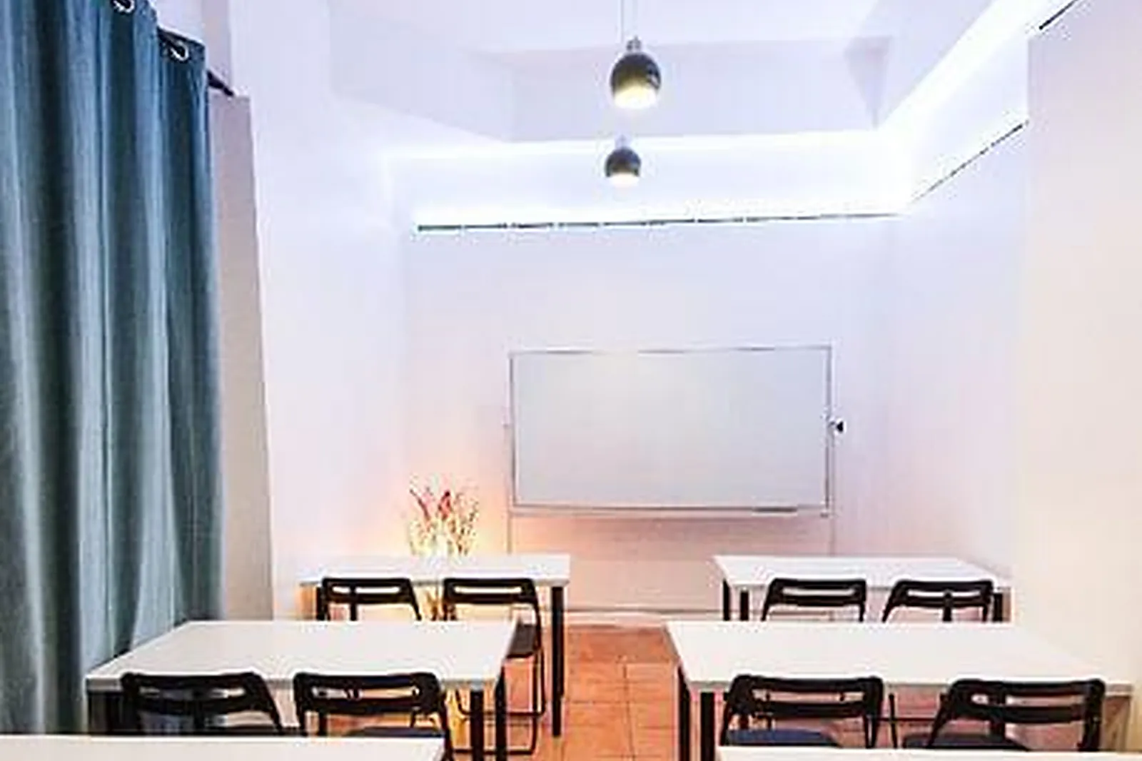 Lieux événementiels, STUDIO AUSTREALES