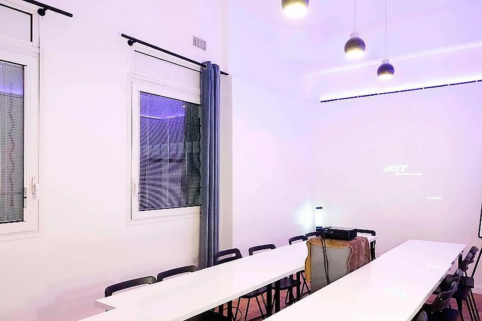 Lieux événementiels, STUDIO AUSTREALES