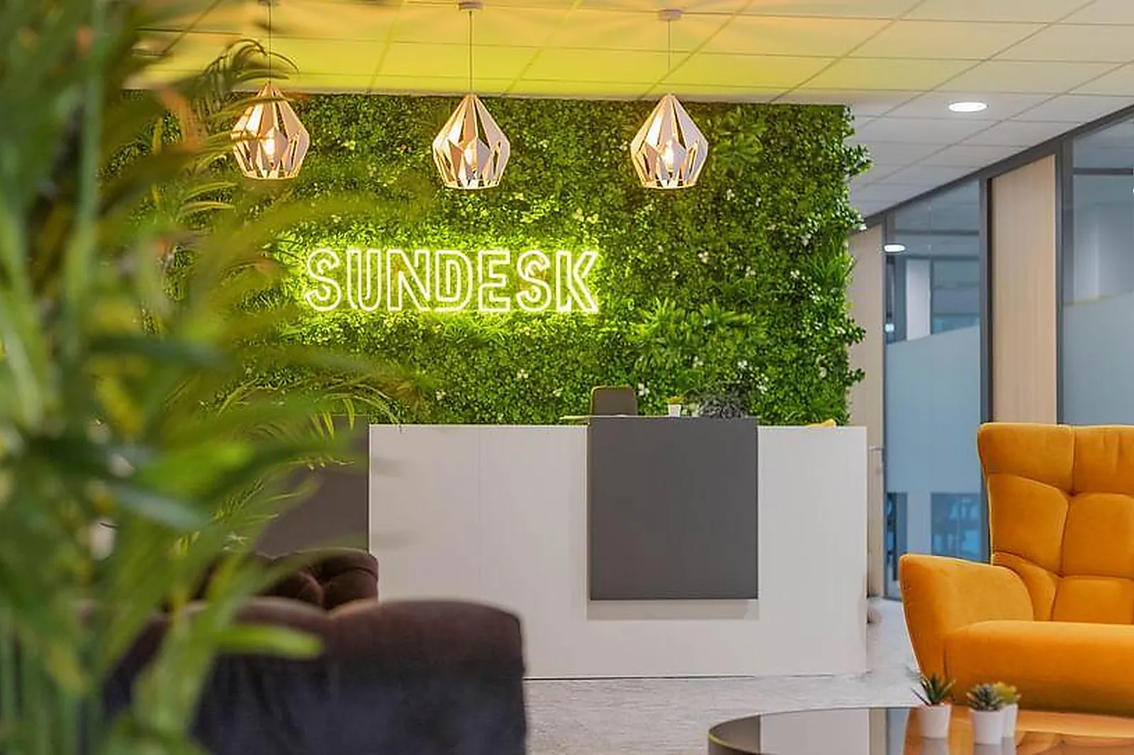 Lieux événementiels, SUNDESK BIOT
