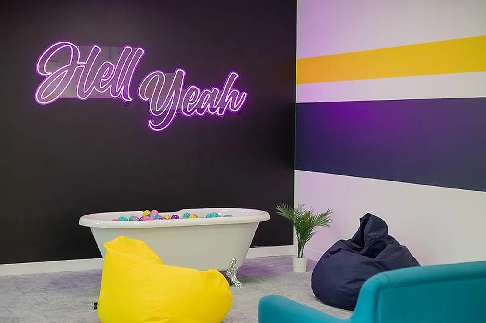 Lieux événementiels, SUNDESK BIOT