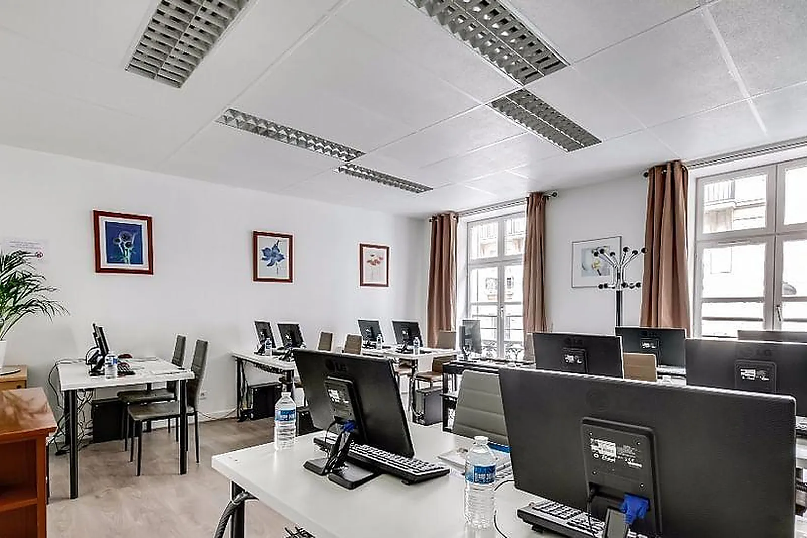 Lieux événementiels, SYPRO FORMATION