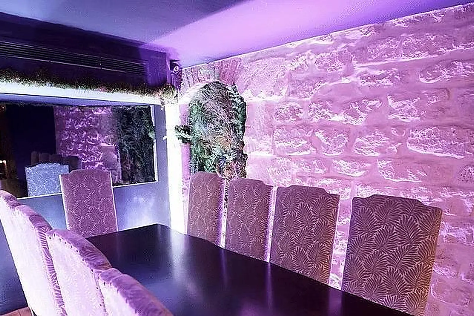 Lieux événementiels, TARA-TATA