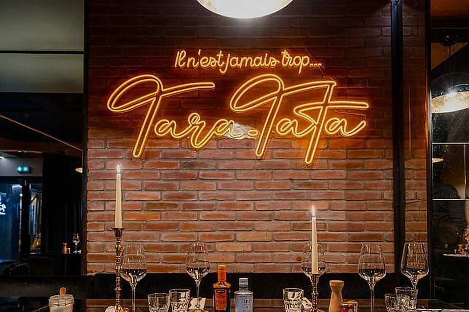 Lieux événementiels, TARA-TATA