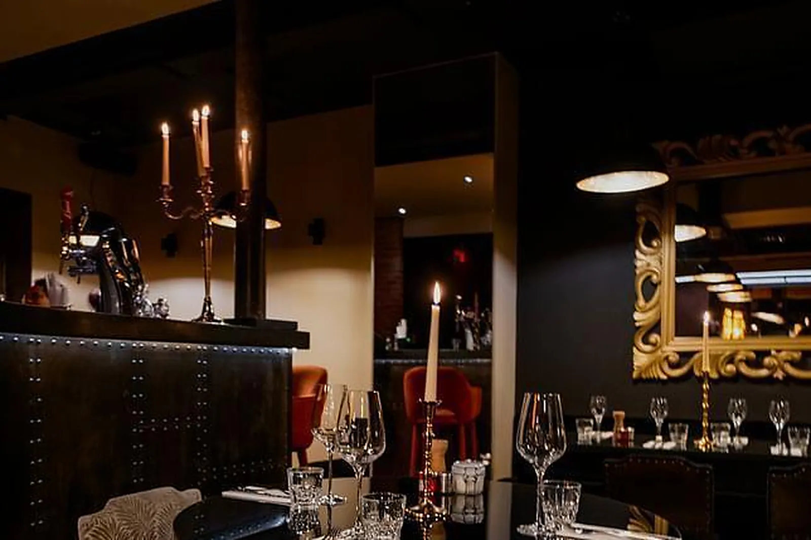 Lieux événementiels, TARA-TATA