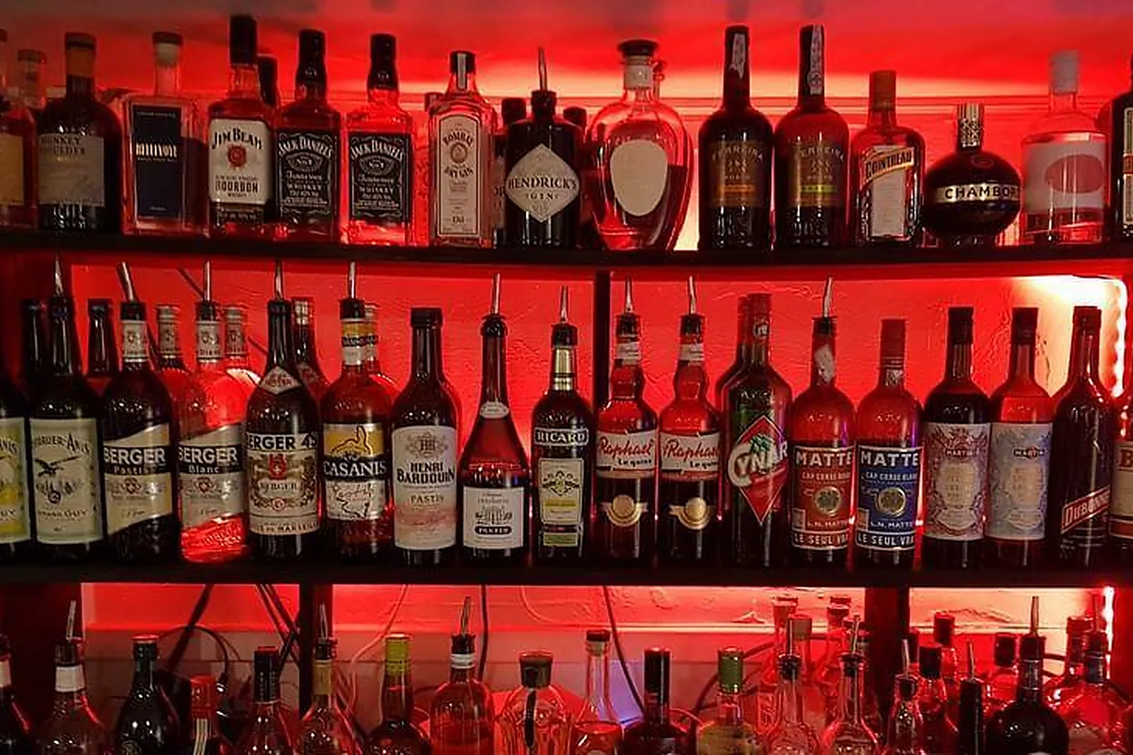 Lieux événementiels, TATA MONIQUE