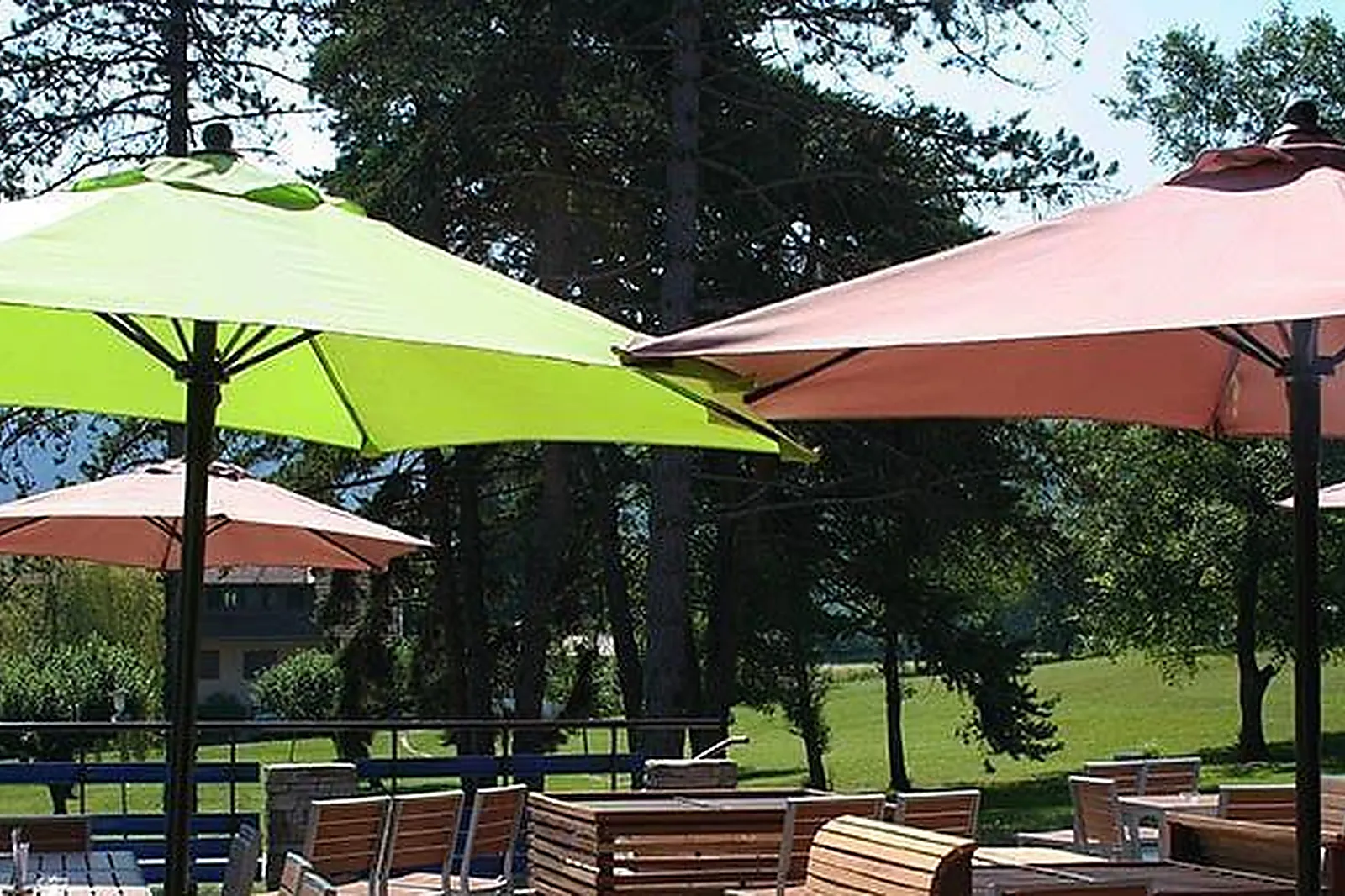 Lieux événementiels, TERNELIA- LE PRÉ DU LAC