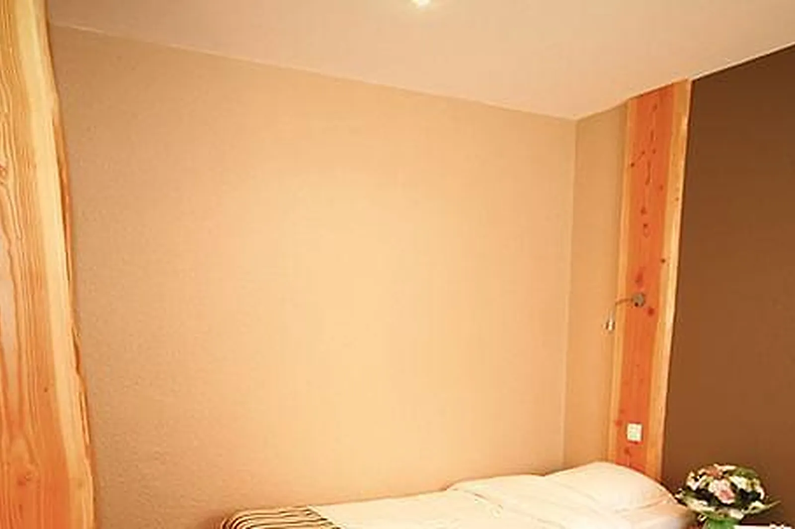 Lieux événementiels, TERNELIA- LE PRÉ DU LAC