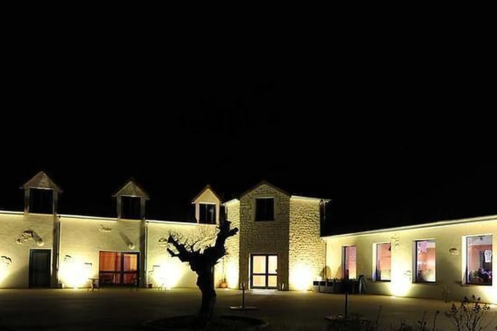 Lieux événementiels, WORK IN VARENNE