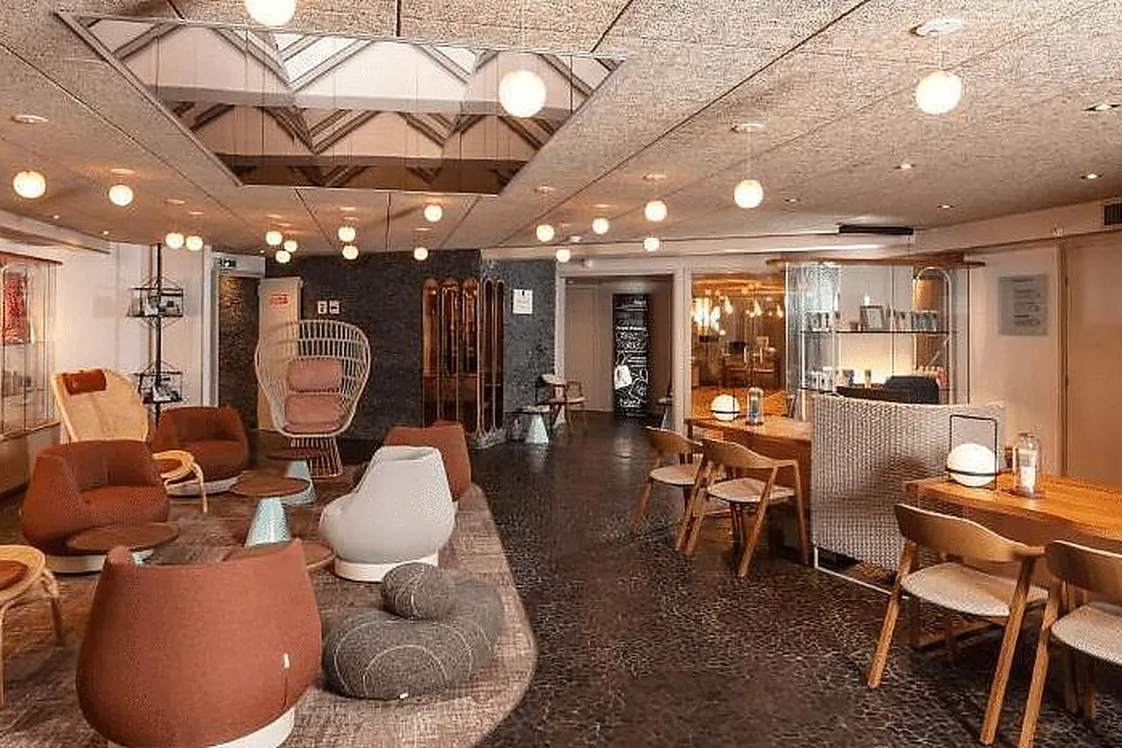 Lieux événementiels, THALAZUR CORDOUAN ROYAN****