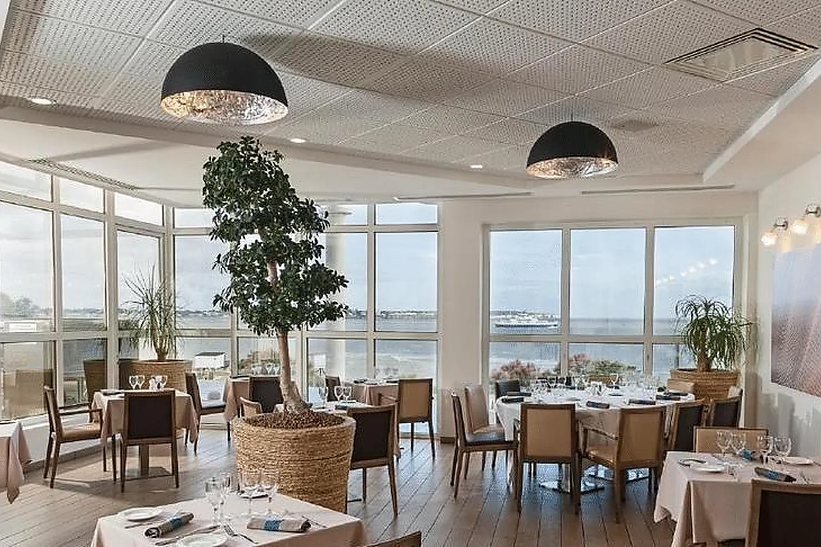 Lieux événementiels, THALAZUR CORDOUAN ROYAN****