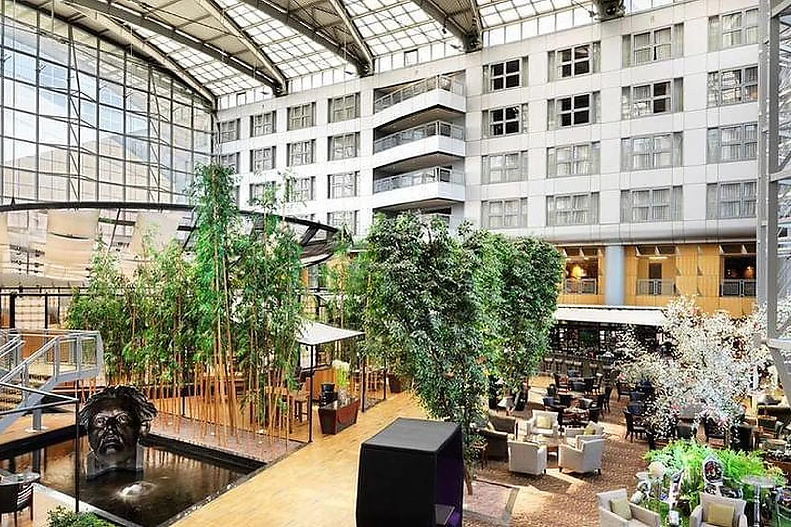 Lieux événementiels, THE ATRIUM HOTEL & CONFERENCE CENTER CDG BY PENTA