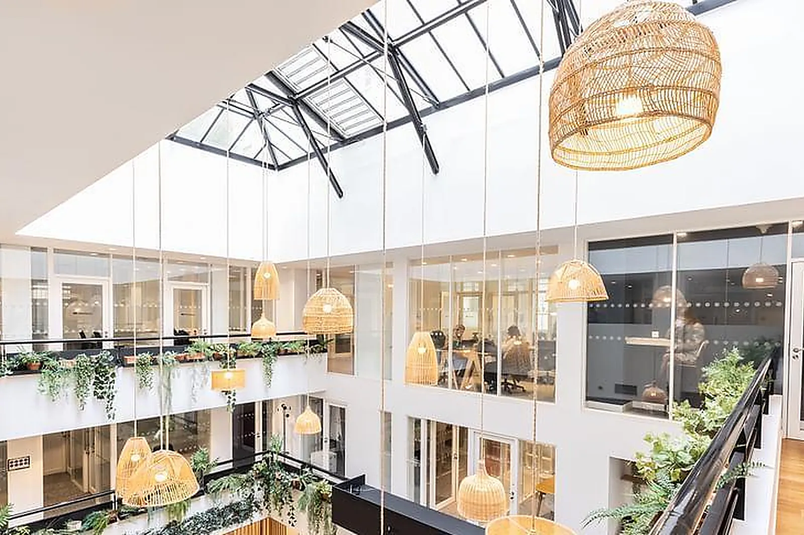 Lieux événementiels, THE BABEL COMMUNITY | RÉPUBLIQUE