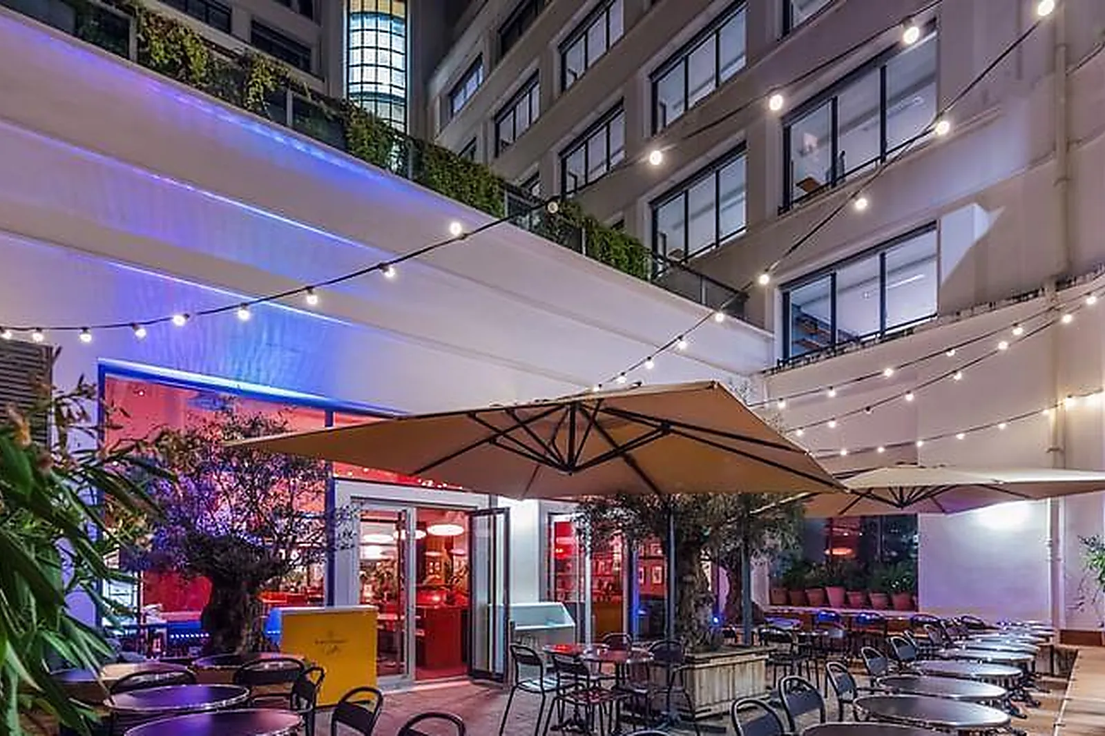 Lieux événementiels, GP BUSINESS