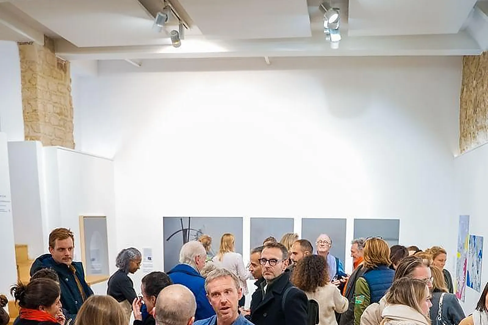 Lieux événementiels, THE CARING GALLERY