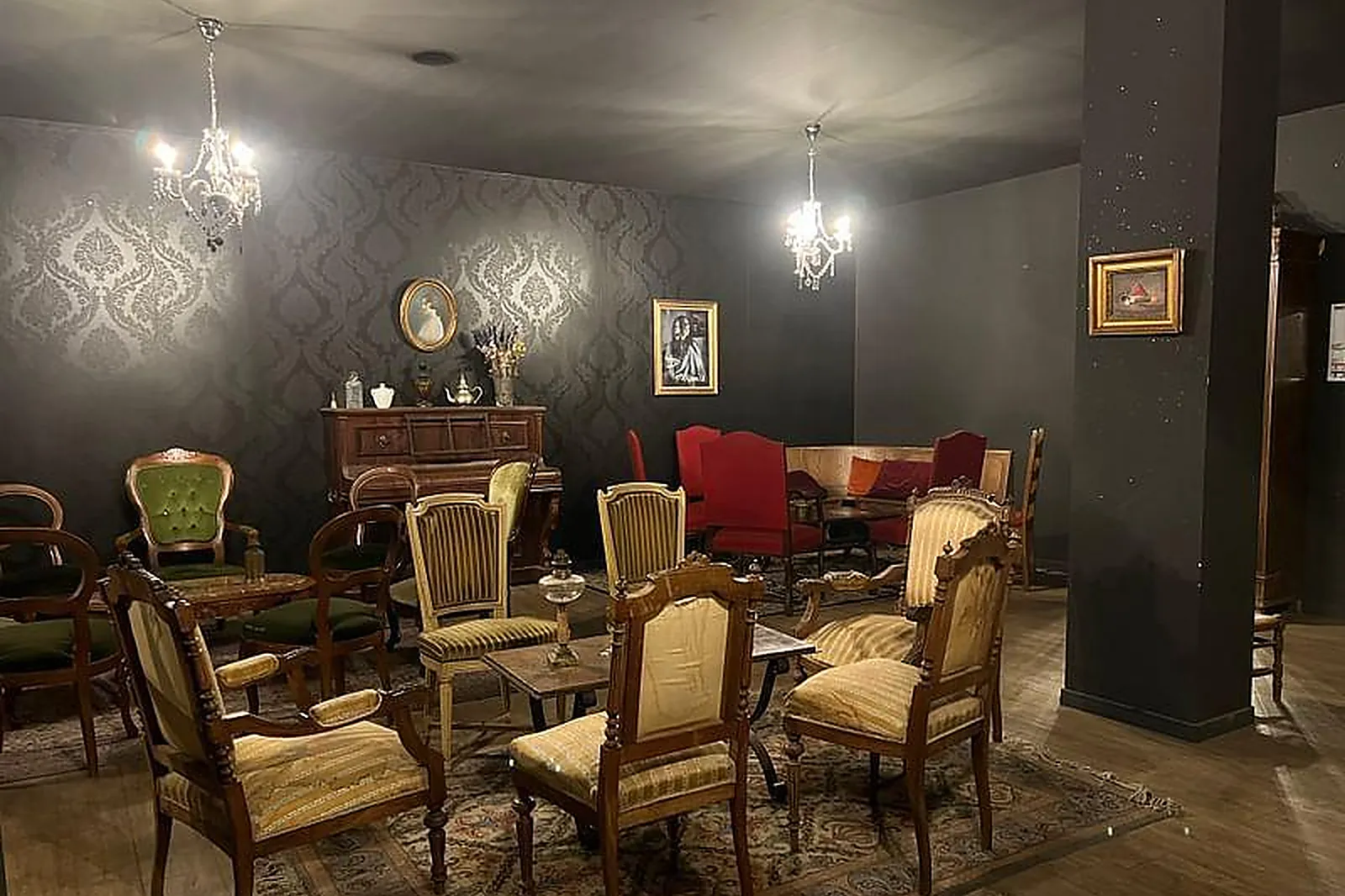 Lieux événementiels, THE DARK DREAMS