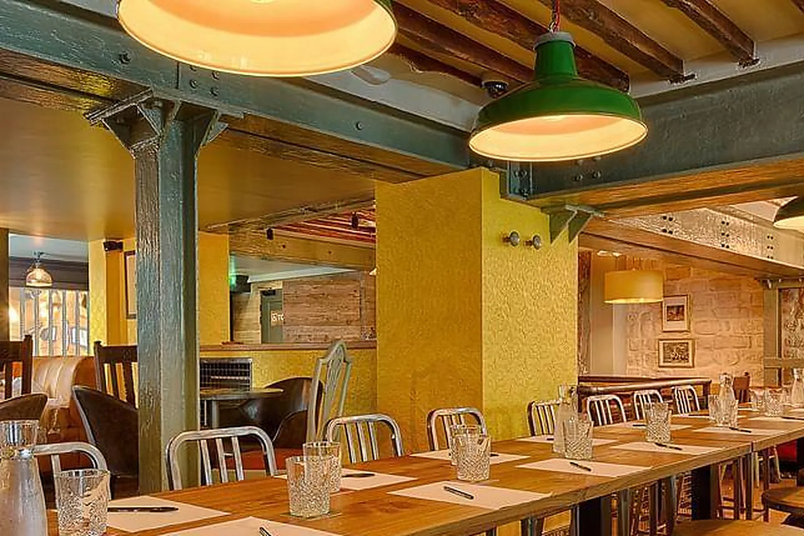 Lieux événementiels, THE FROG & UNDERGROUND