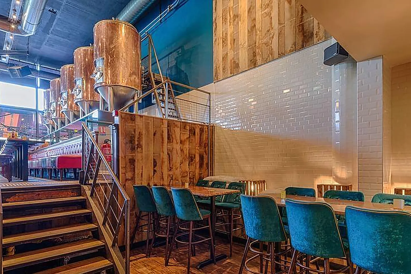 Lieux événementiels, THE FROG AT BERCY VILLAGE