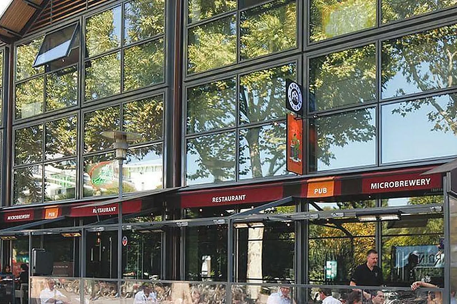 Lieux événementiels, THE FROG AT BERCY VILLAGE