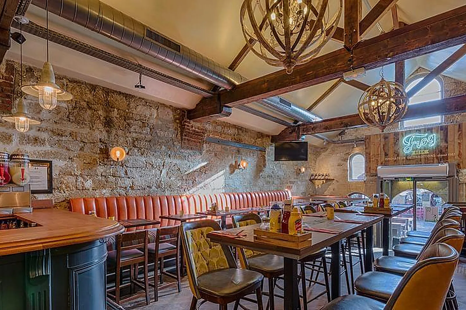 Lieux événementiels, THE FROG AT BERCY VILLAGE