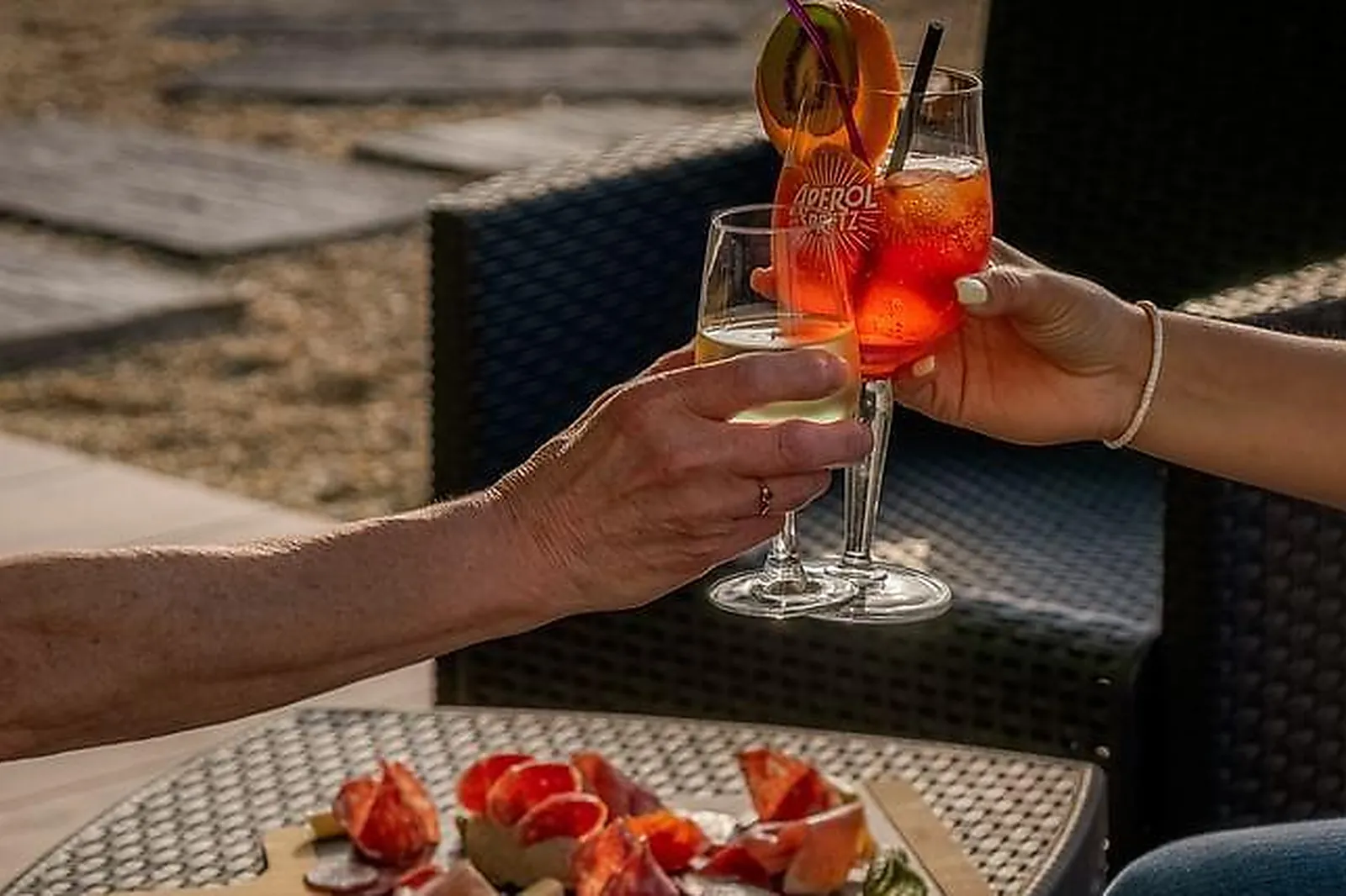 Lieux événementiels, SCI OVE CABINET AVOCAT DEBUYSER PLOUX