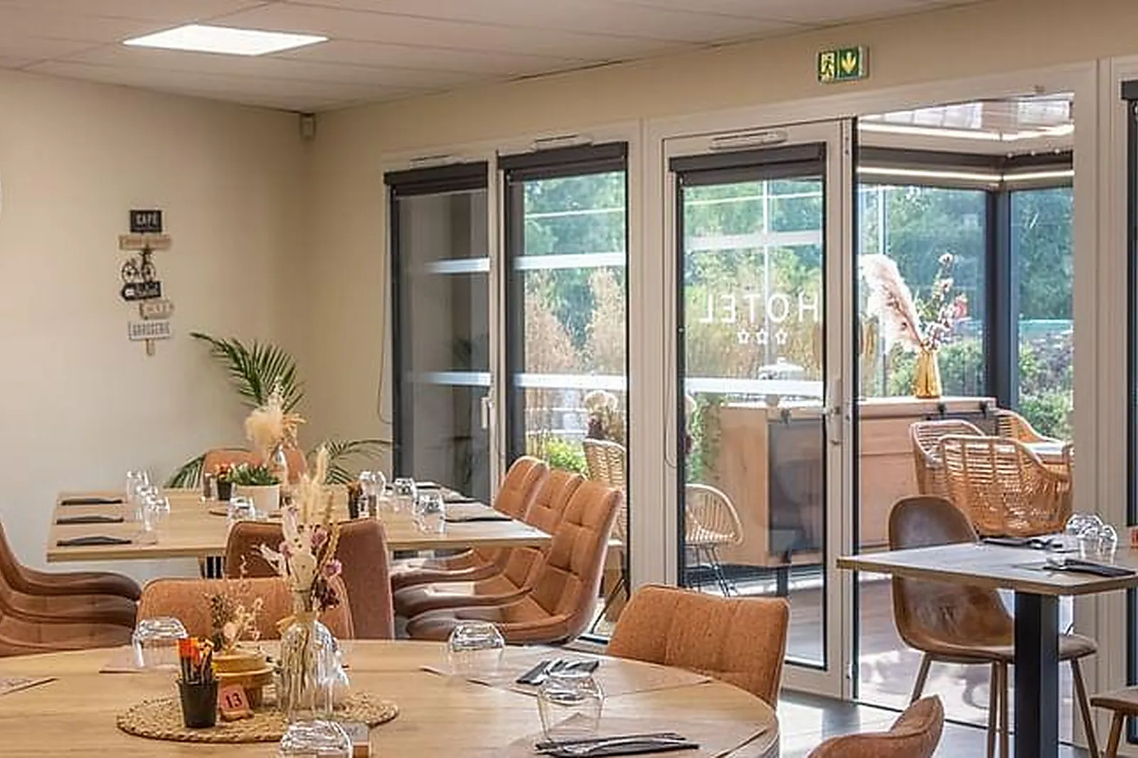 Lieux événementiels, SCI OVE CABINET AVOCAT DEBUYSER PLOUX