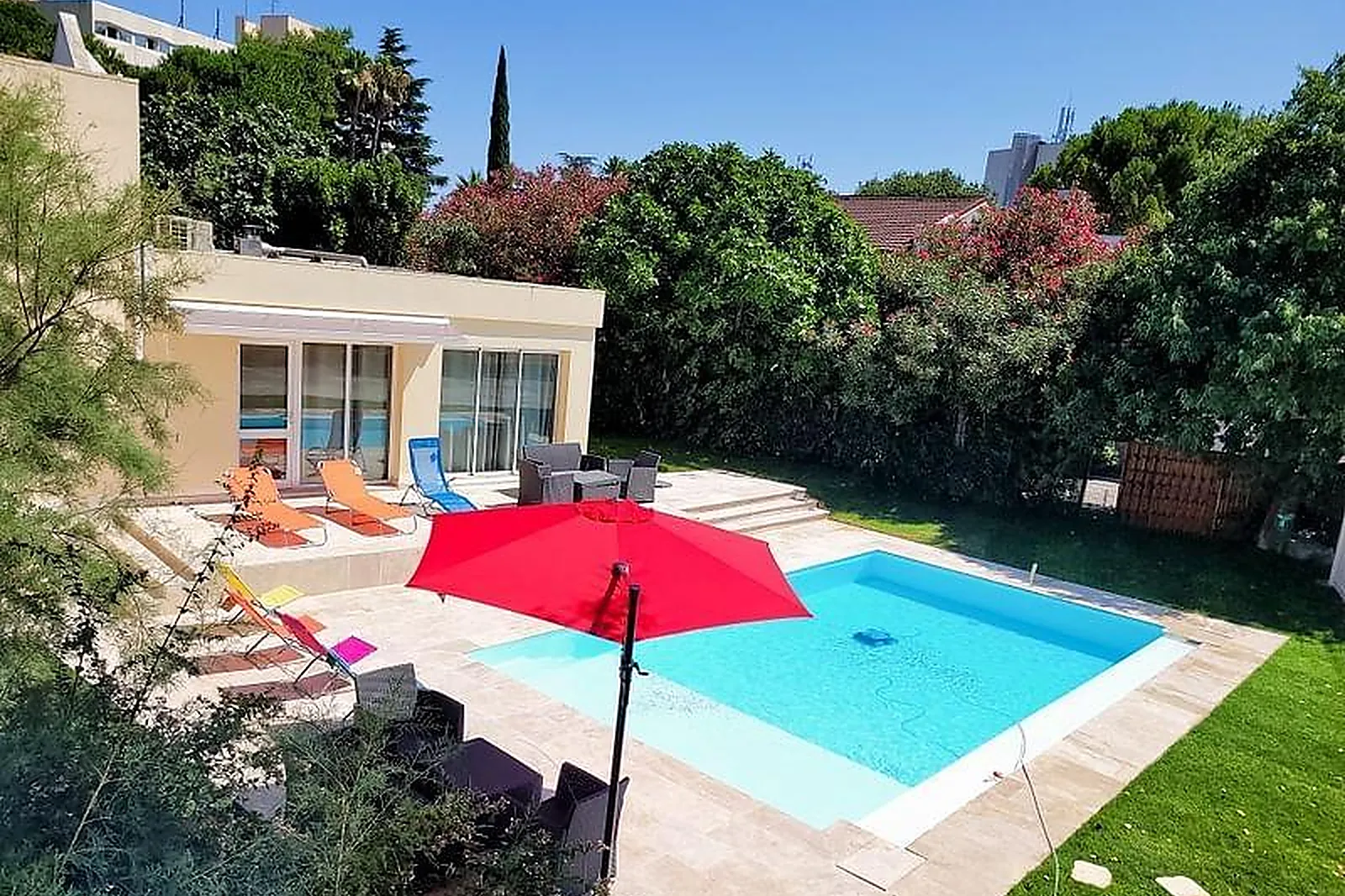 Lieux événementiels, LA VIE EN SOIE