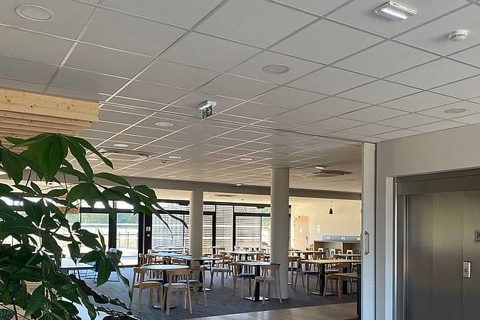 Lieux événementiels, THE ORIGINALS CITY LE RELAIS DES DEUX MERS***