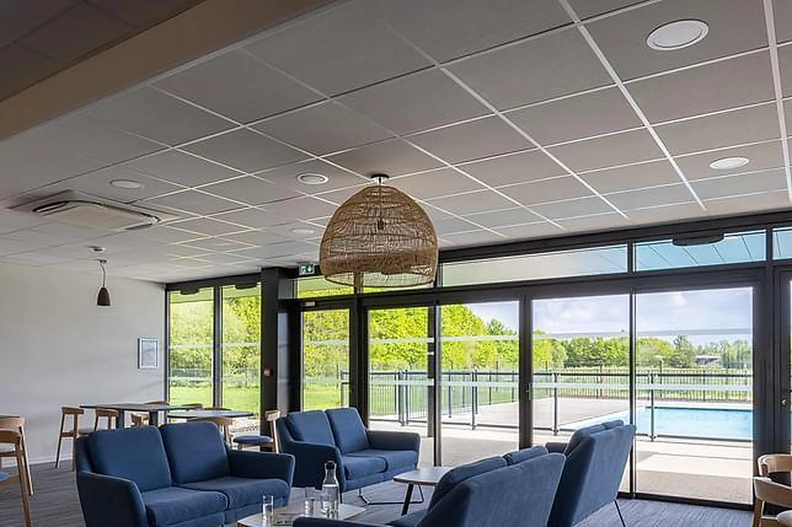 Lieux événementiels, THE ORIGINALS CITY LE RELAIS DES DEUX MERS***