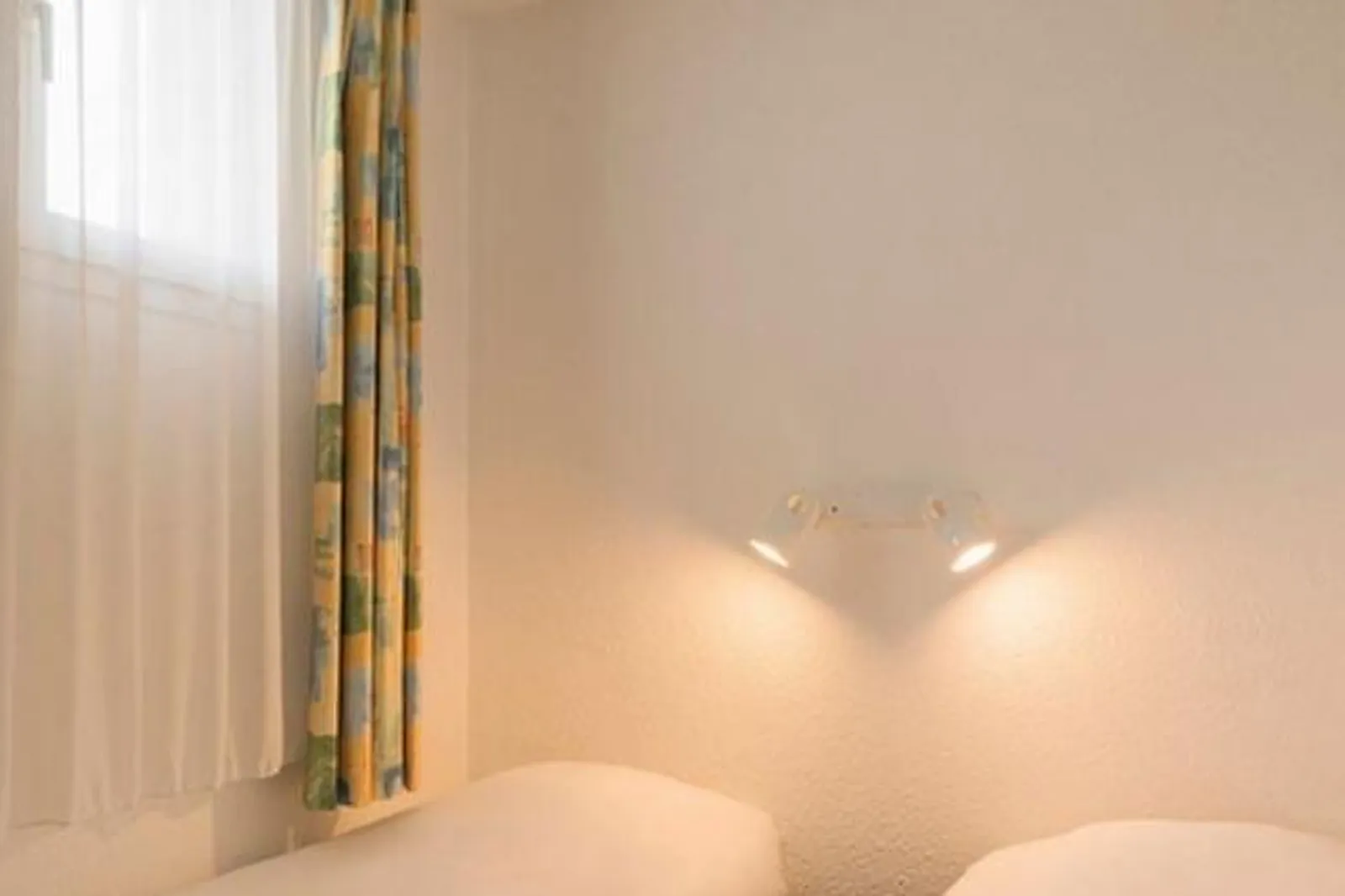 Lieux événementiels, THE ORIGINALS CITY VALENCE EST***